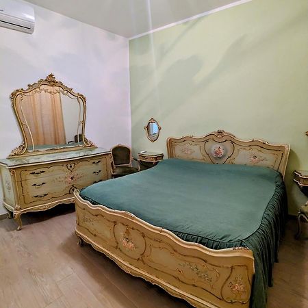 Appartamento Incentro Genova Esterno foto