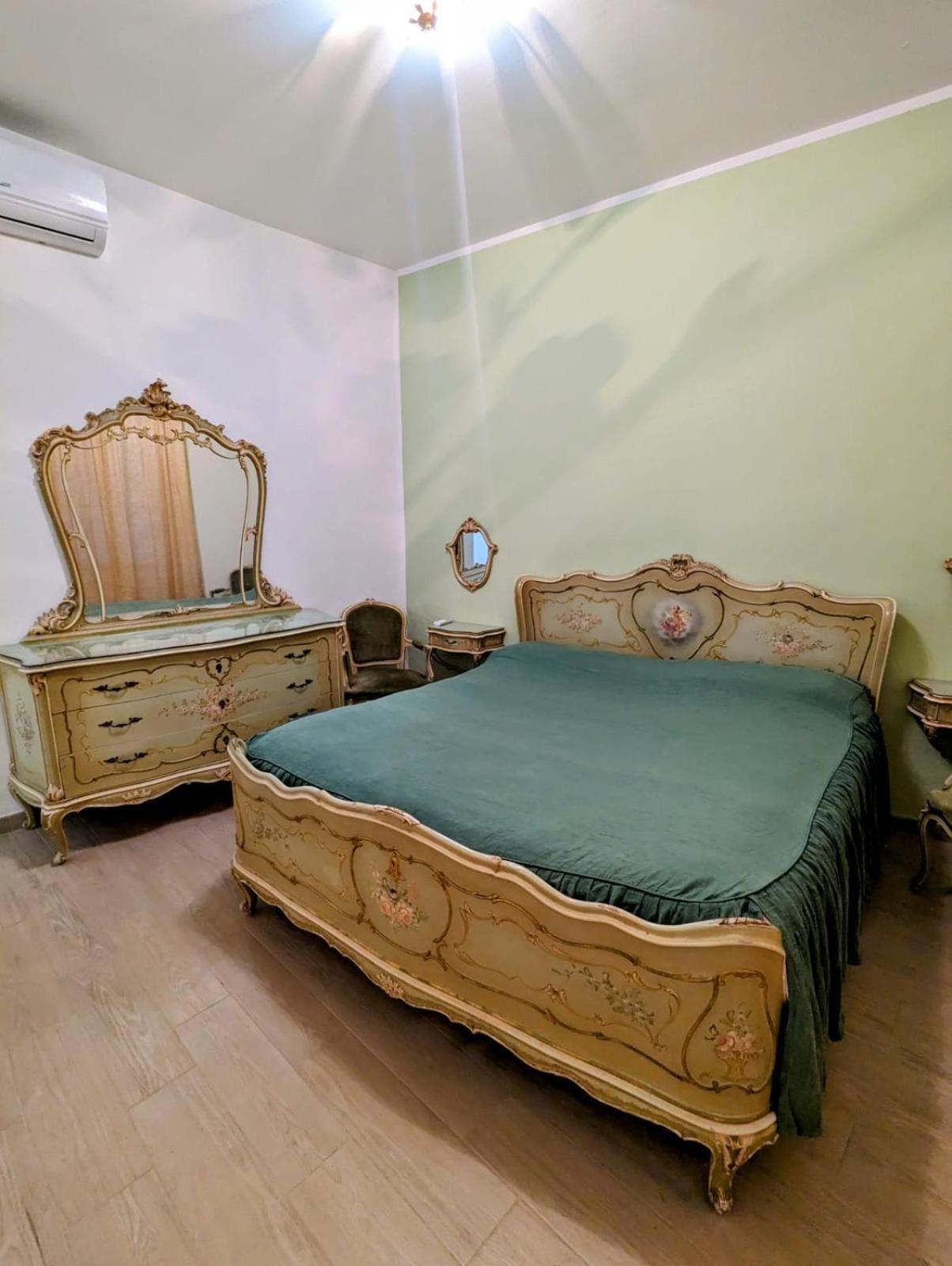 Appartamento Incentro Genova Esterno foto